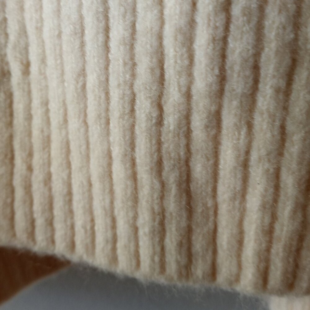 'LOFT' Cowl neck oversized Plaid Sweater Size S NWOT - Picture 8 of 12